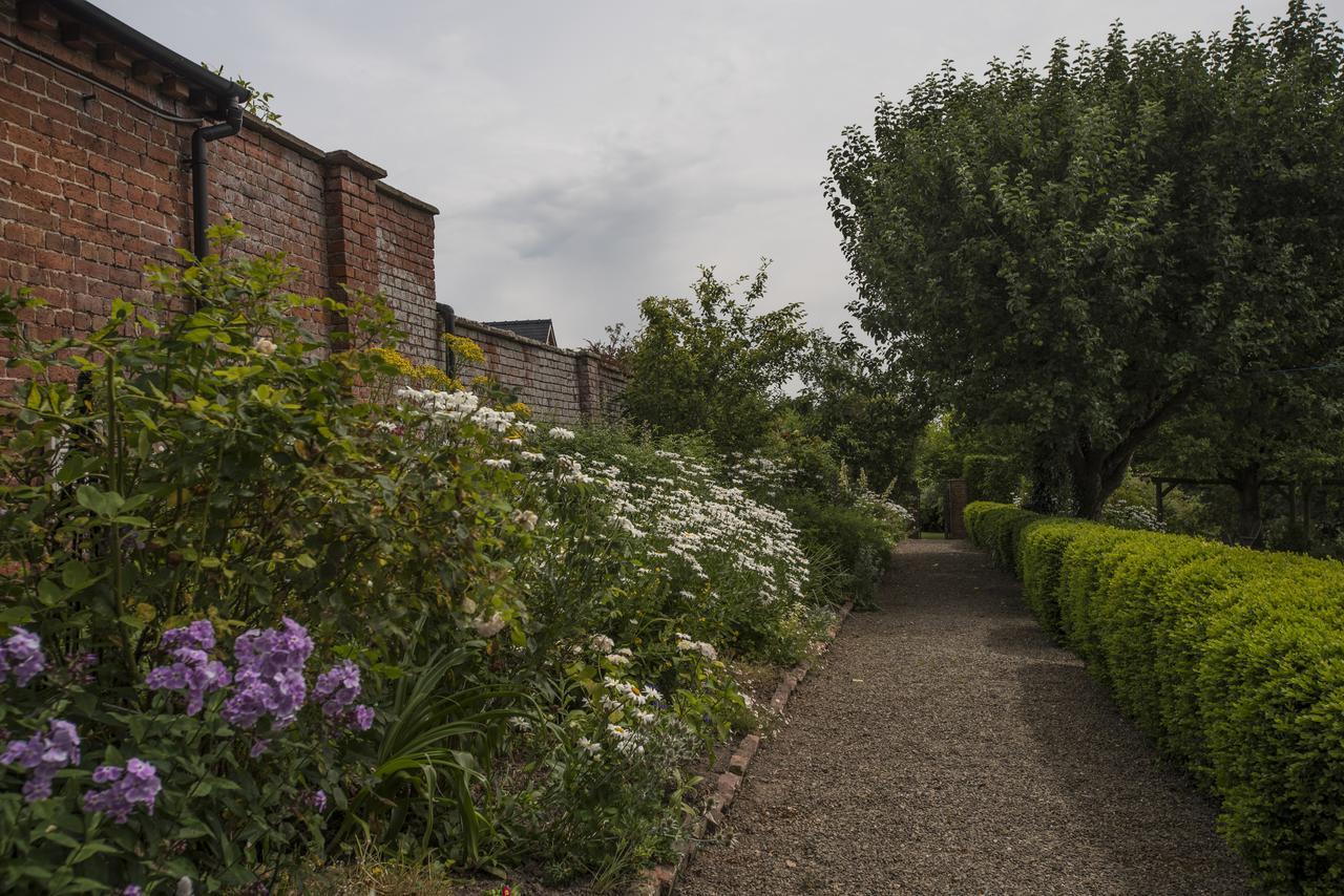 Вилла Coach House Лудлоу Экстерьер фото